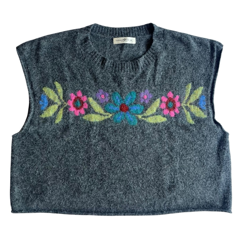 Natural Life Loose Fit Boxy Cut Cropped Sweater Vest Charcoal Gray Floral Size M